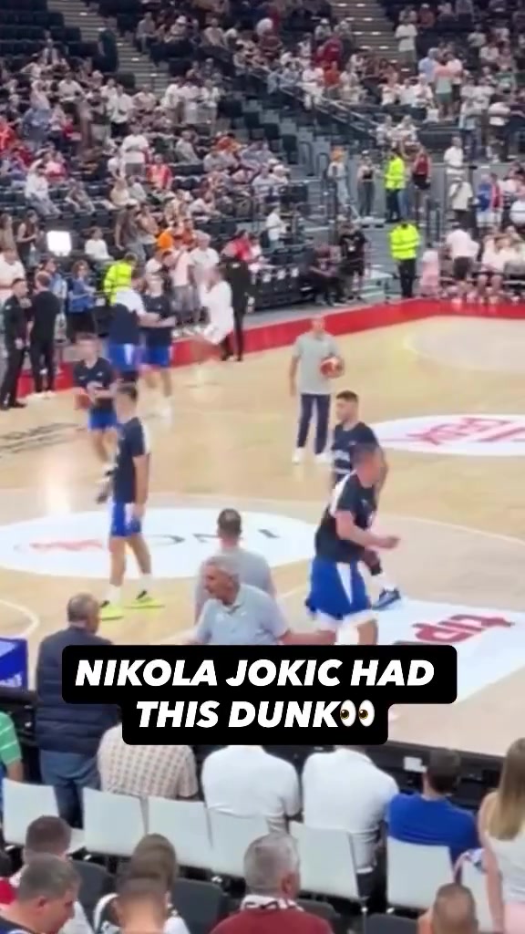 开云体育APP-下赛季你参加扣篮大赛？约基奇赛前热身飞起来大秀拉杆反扣😯