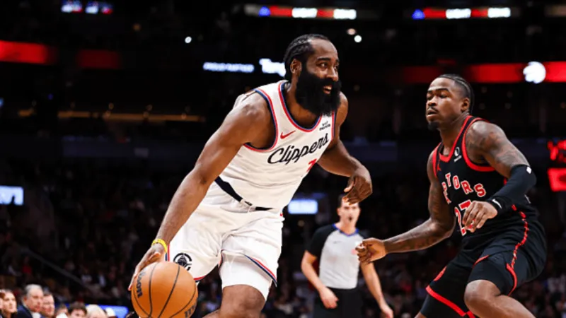 开云下载-如何看待洛佩斯&amp;amp;祖巴茨的双塔？哈登：我觉得相当不错